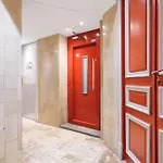 Renting - Grimaldi - Golden Square Location Fully Equiped アパート