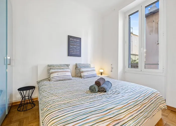 Daire Renting - Grimaldi - Golden Square Location Fully Equiped