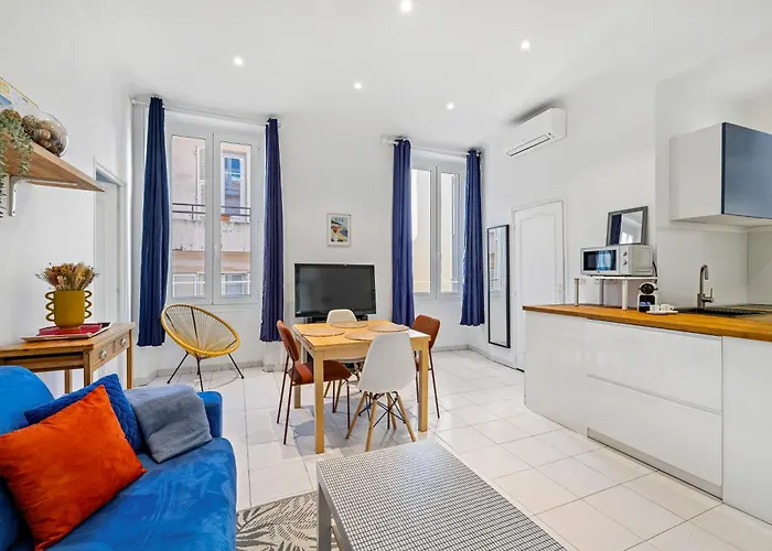 Lejlighed Renting - Grimaldi - Golden Square Location Fully Equiped Nice